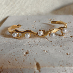 Pearl Cuff